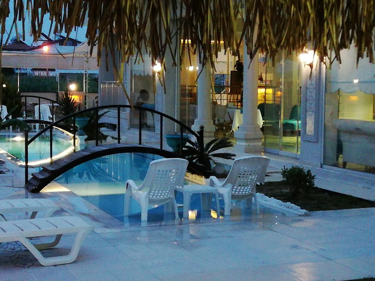 Dolunaydin Otel Side Esterno foto